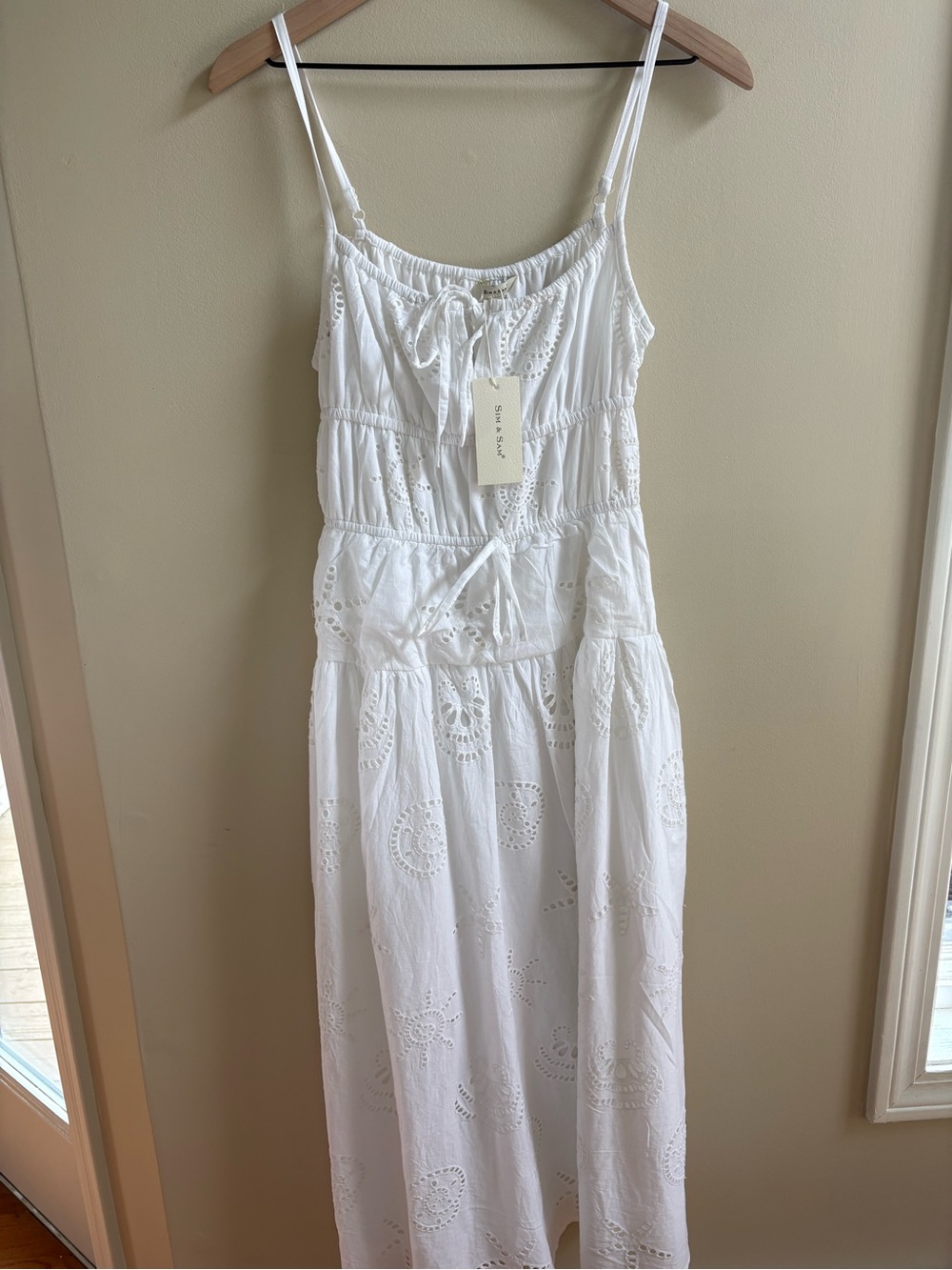 Sim & Sam NWT White Cotton Eyelet Embroidered Coastal Maxi Dress Size S Boho - Picture 2 of 9